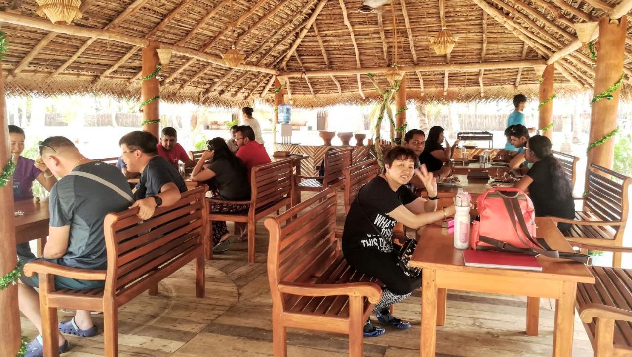 Roshanne Beach Resort Калпития Екстериор снимка