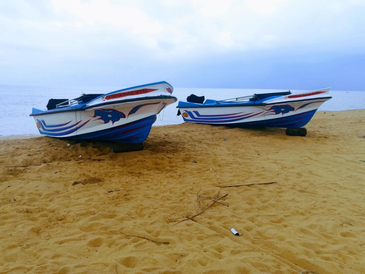 Roshanne Beach Resort Калпития Екстериор снимка