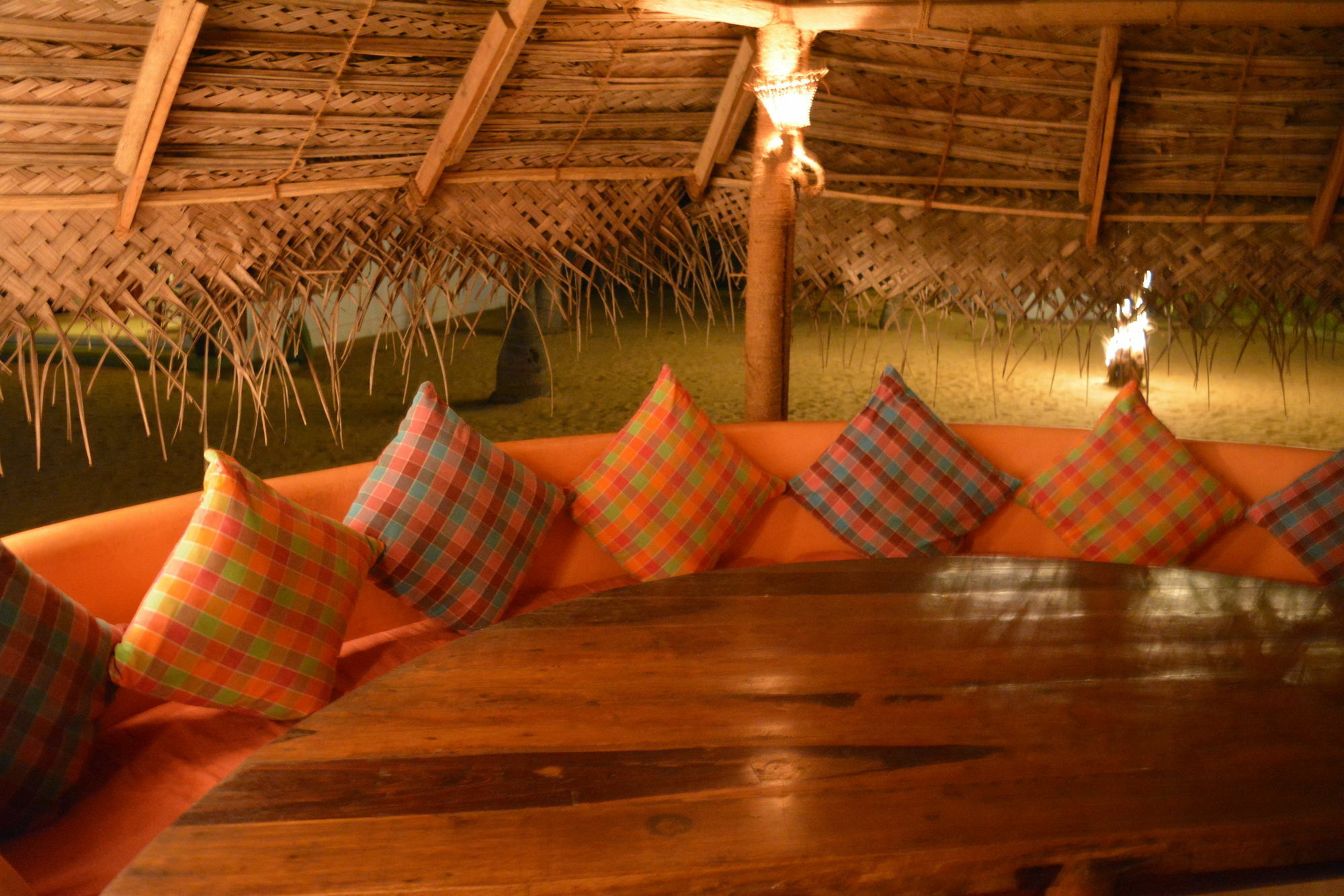 Roshanne Beach Resort Калпития Екстериор снимка